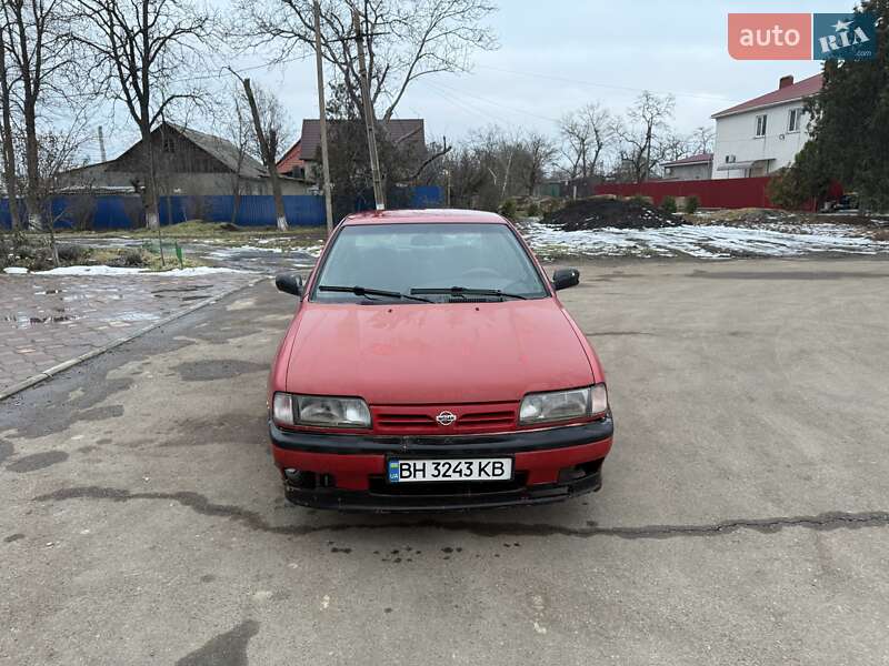 Nissan Primera 1993
