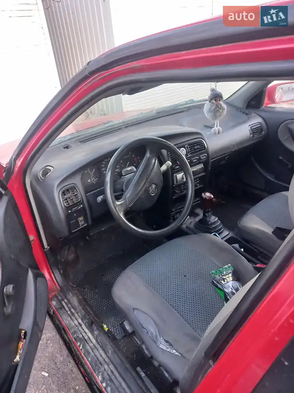 Nissan Primera