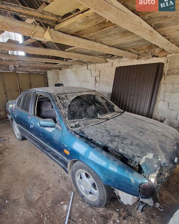 Nissan Primera 1996