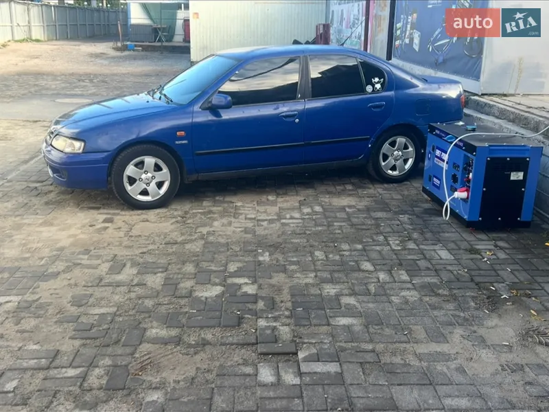 Nissan Primera 1998