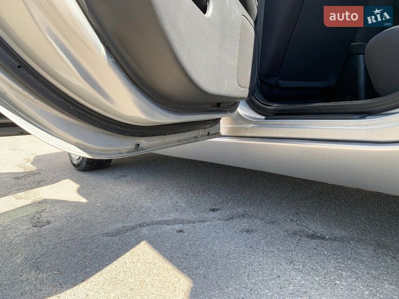 Лифтбек Nissan Primera 2004 в Обухове фото 28 Лифтбек Nissan Primera 2004 в Обухове