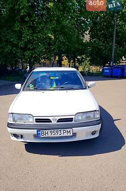 Седан Nissan Primera 1995 в Одессе