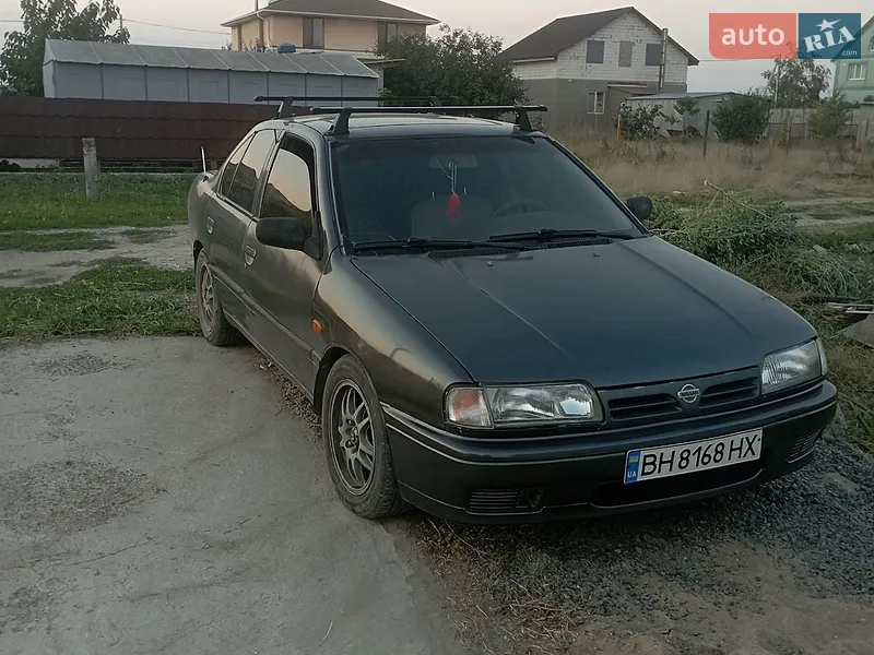 Nissan Primera 1993