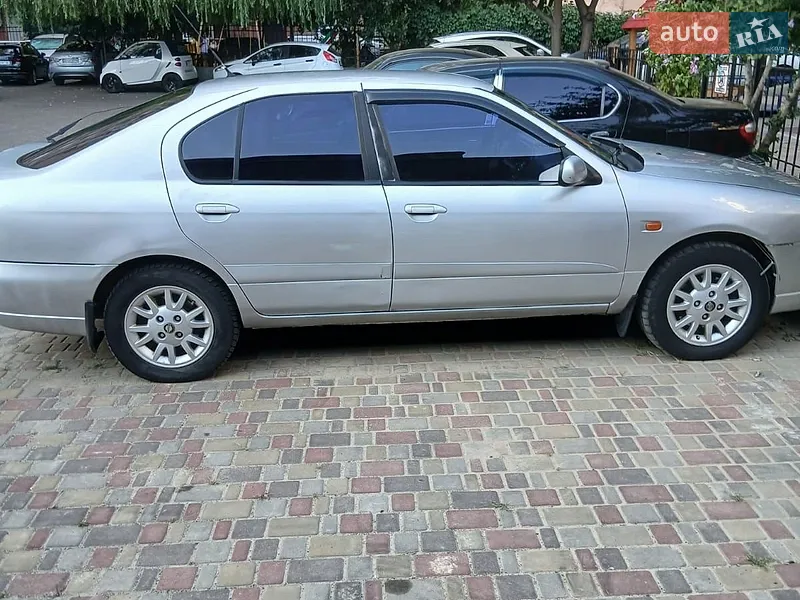 Nissan Primera 1999