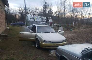 Седан Nissan Pulsar 1992 в 