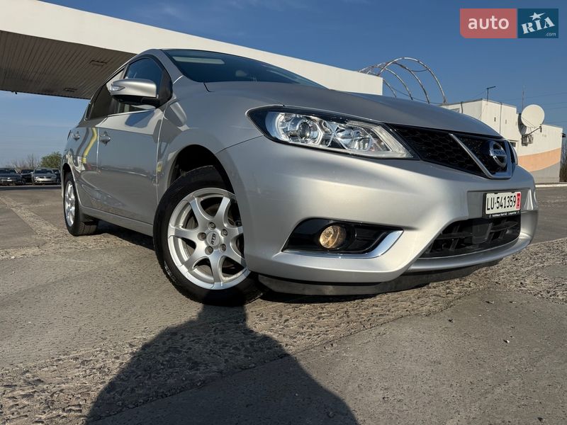 Хэтчбек Nissan Pulsar 2016 в Ужгороде