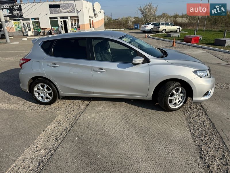 Хэтчбек Nissan Pulsar 2016 в Ужгороде