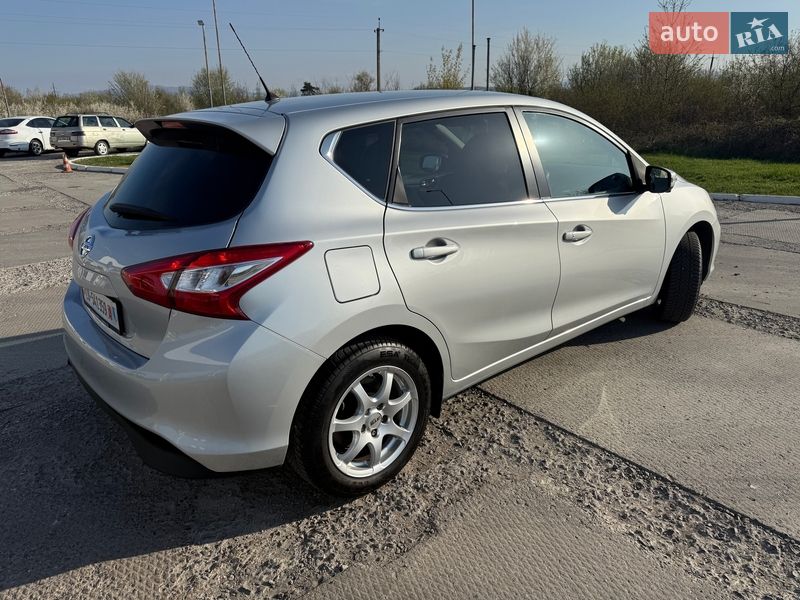 Хэтчбек Nissan Pulsar 2016 в Ужгороде