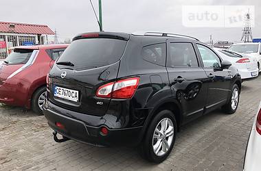 Внедорожник / Кроссовер Nissan Qashqai+2 2010 в Черновцах