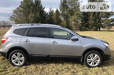 Внедорожник / Кроссовер Nissan Qashqai+2 2010 в Самборе