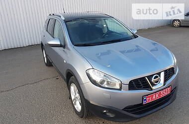 Универсал Nissan Qashqai+2 2010 в Луцке