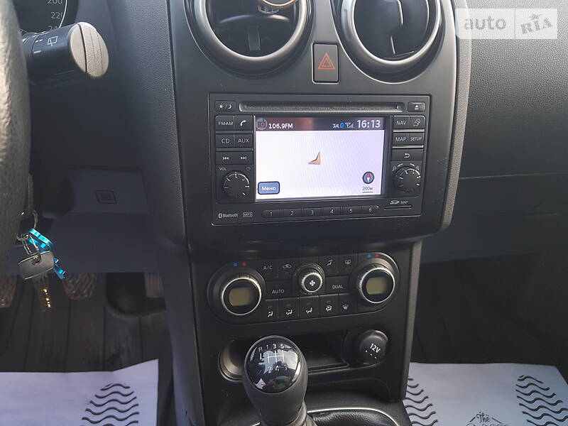 Універсал Nissan Qashqai+2 2010 в Луцьку