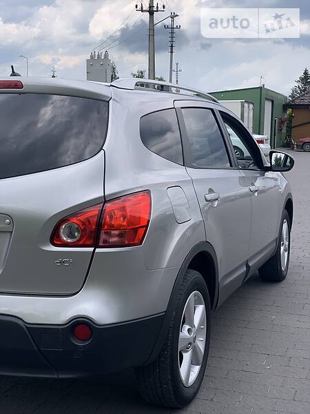 Позашляховик / Кросовер Nissan Qashqai+2 2009 в Стрию
