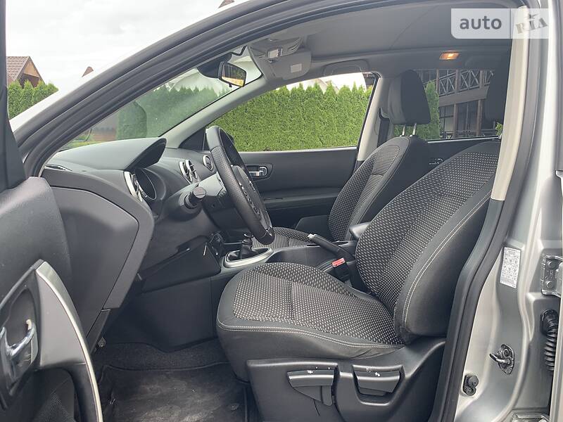 Позашляховик / Кросовер Nissan Qashqai+2 2009 в Стрию