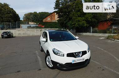 Внедорожник / Кроссовер Nissan Qashqai+2 2010 в Ровно