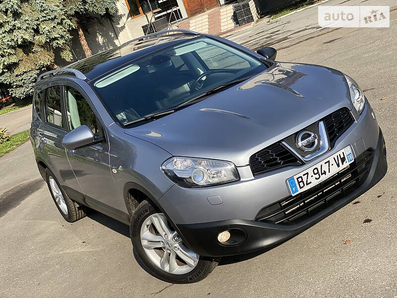 Внедорожник / Кроссовер Nissan Qashqai+2 2012 в Дубно