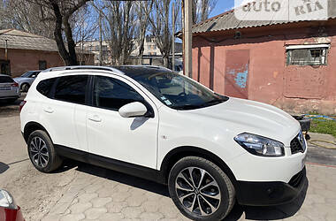 Внедорожник / Кроссовер Nissan Qashqai+2 2013 в Херсоне