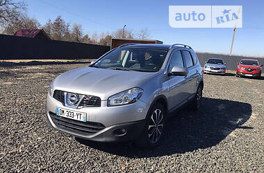 Внедорожник / Кроссовер Nissan Qashqai+2 2010 в Луцке