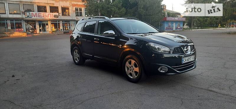 Nissan Qashqai+2 BOSSE