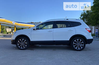 Позашляховик / Кросовер Nissan Qashqai+2 2011 в Рівному