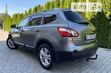 Універсал Nissan Qashqai+2 2010 в Самборі