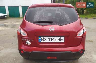 Позашляховик / Кросовер Nissan Qashqai+2 2013 в Чемерівцях