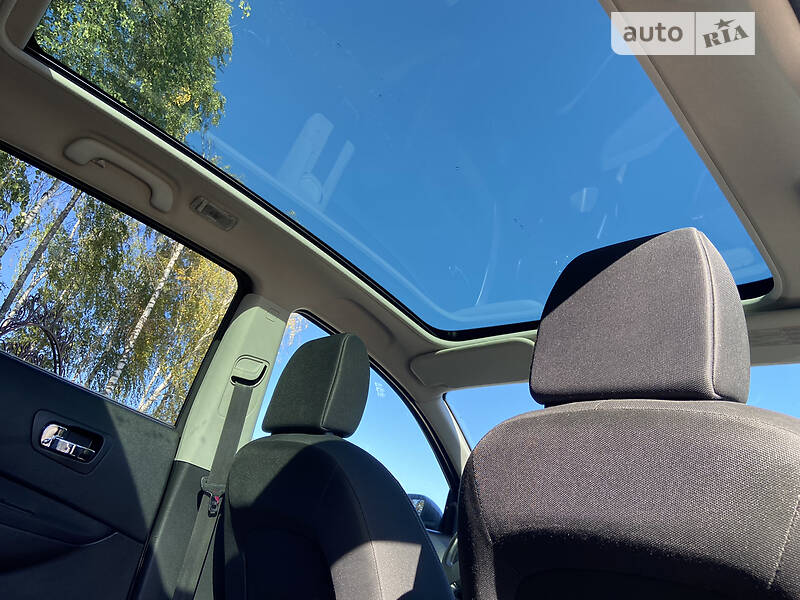 Позашляховик / Кросовер Nissan Qashqai+2 2010 в Маневичах фото 10 Позашляховик / Кросовер Nissan Qashqai+2 2010 в Маневичах