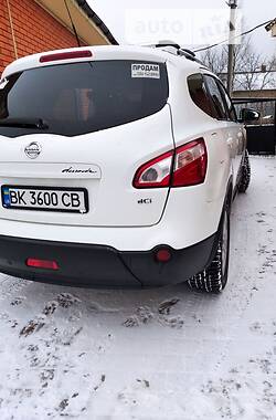 Позашляховик / Кросовер Nissan Qashqai+2 2012 в Рокитному