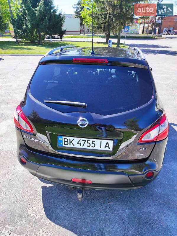 Позашляховик / Кросовер Nissan Qashqai+2 2011 в Рівному