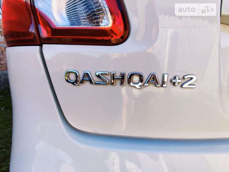 Внедорожник / Кроссовер Nissan Qashqai+2 2010 в Черновцах