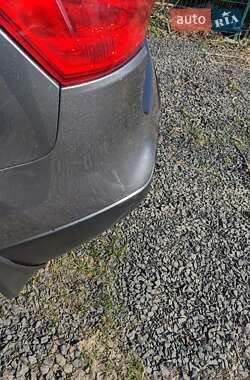 Позашляховик / Кросовер Nissan Qashqai+2 2011 в 