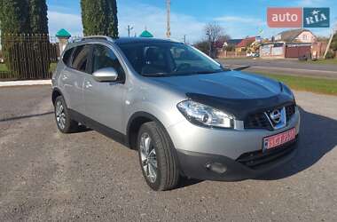 Позашляховик / Кросовер Nissan Qashqai+2 2013 в Дубні