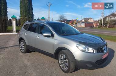 Позашляховик / Кросовер Nissan Qashqai+2 2013 в Дубні