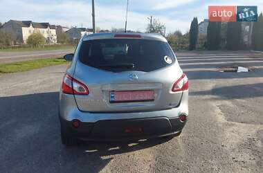 Позашляховик / Кросовер Nissan Qashqai+2 2013 в Дубні