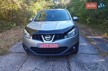 Позашляховик / Кросовер Nissan Qashqai+2 2013 в Дубні