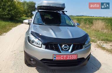 Позашляховик / Кросовер Nissan Qashqai+2 2013 в Дубні