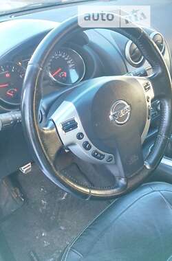 Позашляховик / Кросовер Nissan Qashqai+2 2011 в Івано-Франківську