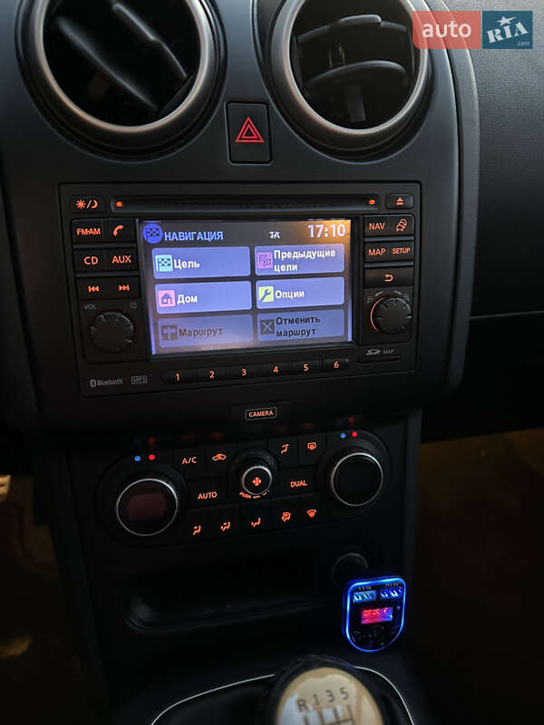 Позашляховик / Кросовер Nissan Qashqai+2 2012 в Сарнах