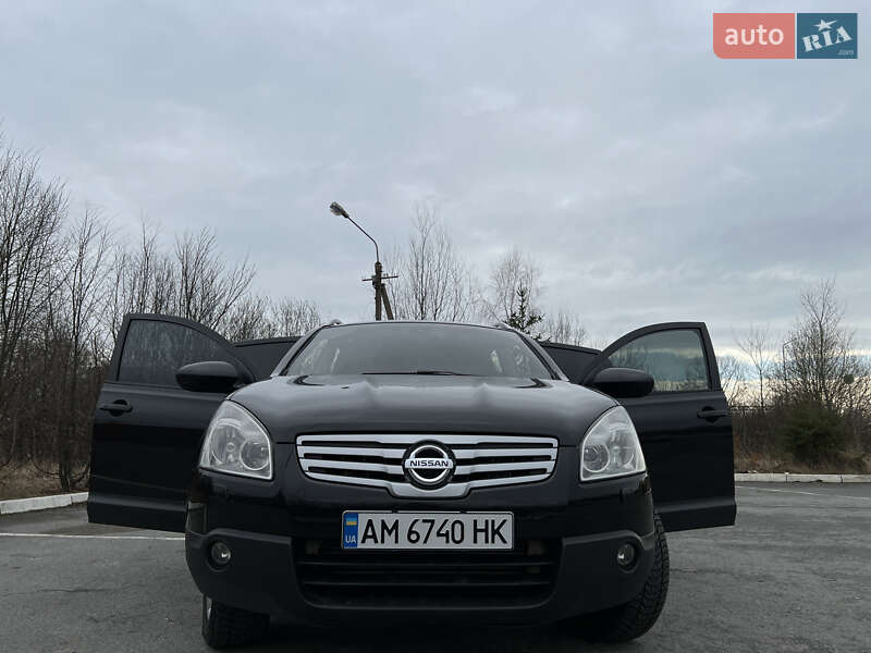 Внедорожник / Кроссовер Nissan Qashqai+2 2008 в Звягеле