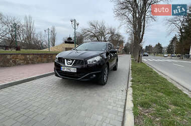 Внедорожник / Кроссовер Nissan Qashqai+2 2010 в Запорожье