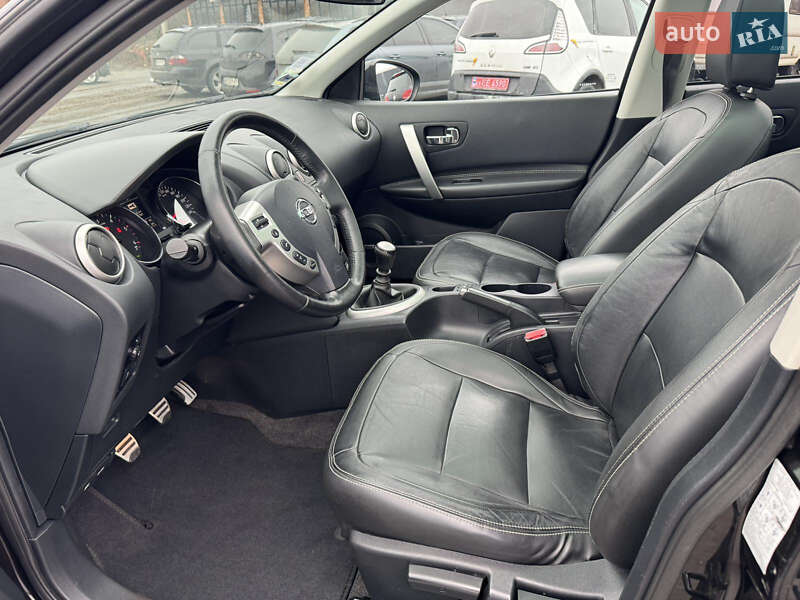 Позашляховик / Кросовер Nissan Qashqai+2 2013 в Рівному