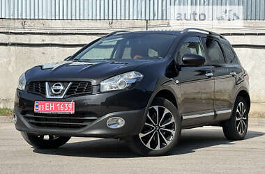 Позашляховик / Кросовер Nissan Qashqai+2 2011 в Києві