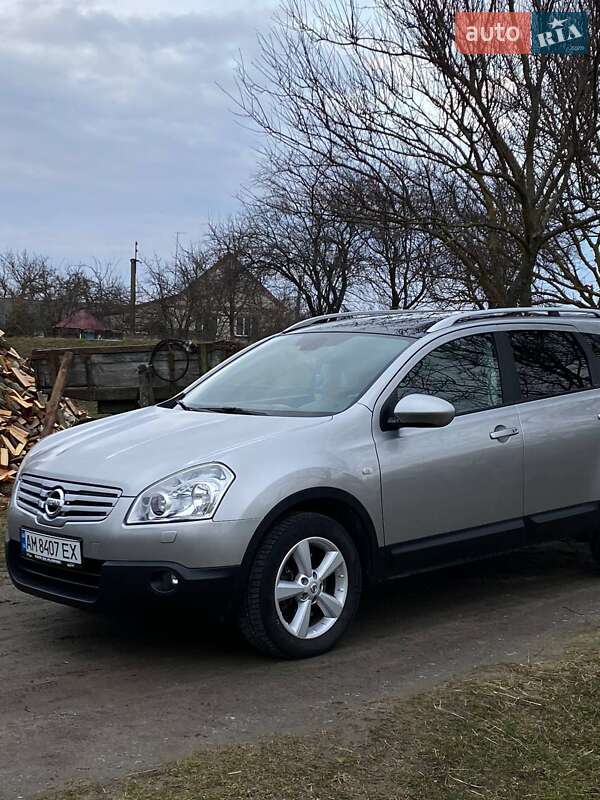 Позашляховик / Кросовер Nissan Qashqai+2 2008 в Звягелі фото 5 Позашляховик / Кросовер Nissan Qashqai+2 2008 в Звягелі