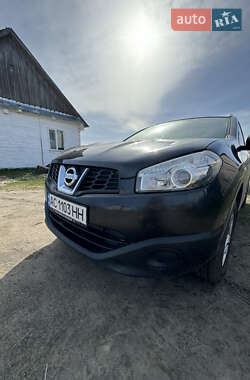 Позашляховик / Кросовер Nissan Qashqai+2 2011 в 