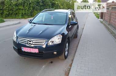 Позашляховик / Кросовер Nissan Qashqai+2 2009 в Гощі