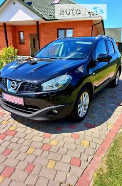 Позашляховик / Кросовер Nissan Qashqai+2 2010 в Ковелі