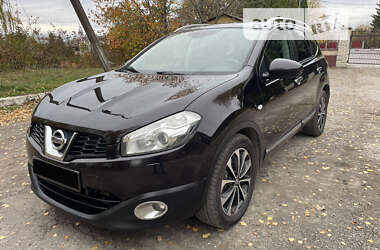 Позашляховик / Кросовер Nissan Qashqai+2 2011 в Луцьку