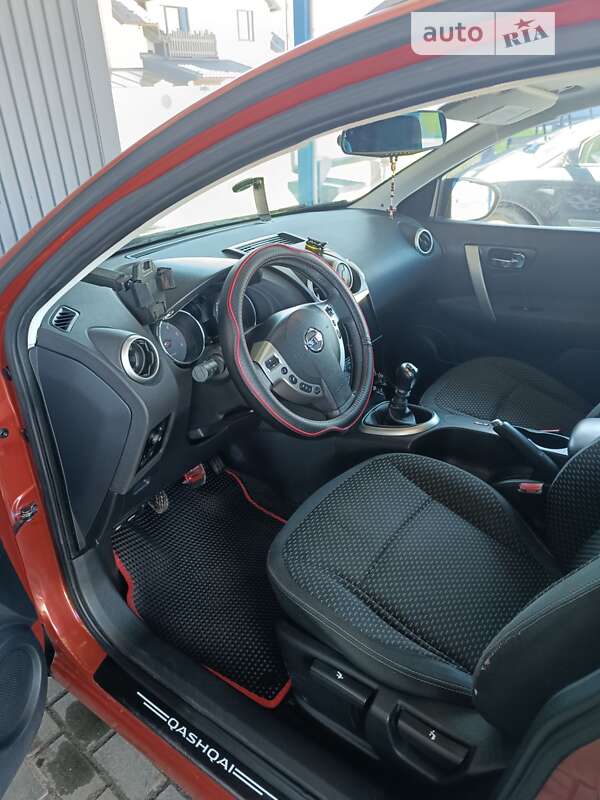 Внедорожник / Кроссовер Nissan Qashqai+2 2009 в Тернополе