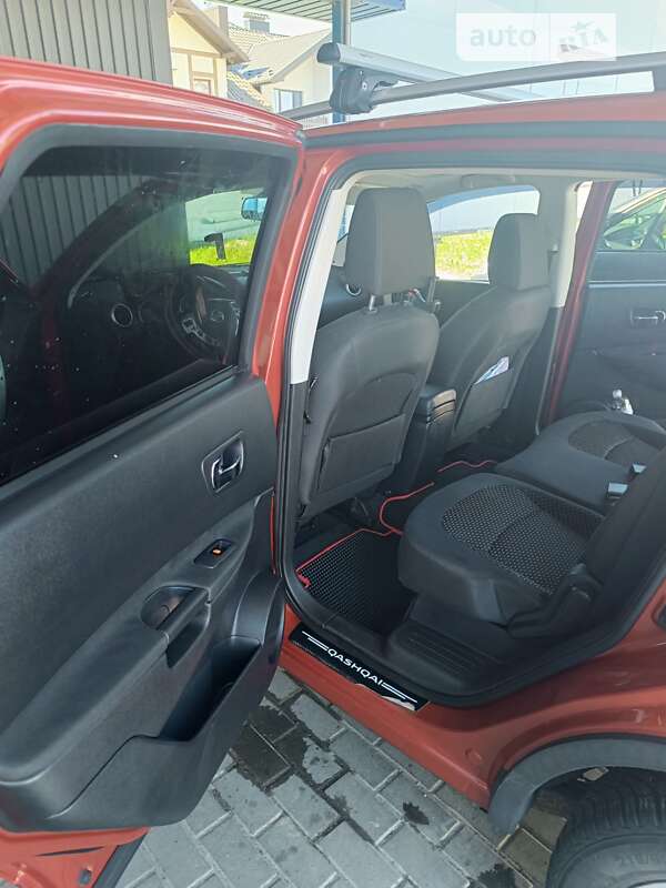 Внедорожник / Кроссовер Nissan Qashqai+2 2009 в Тернополе