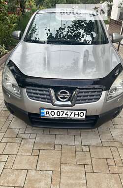 Внедорожник / Кроссовер Nissan Qashqai+2 2008 в Ужгороде